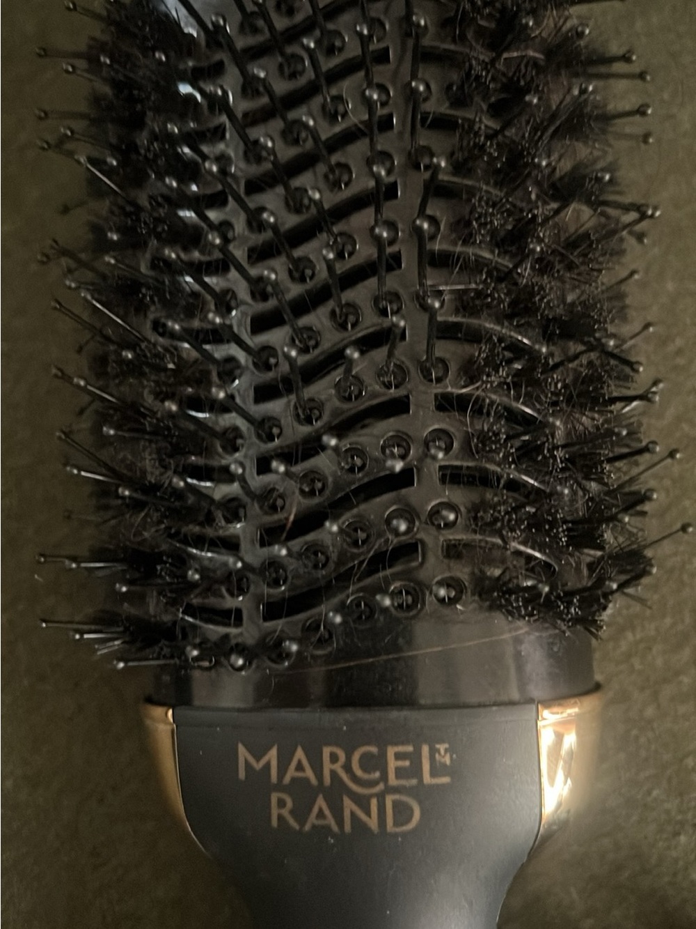Marcel Rand Round Hair Brush in Black and Gold